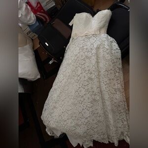 Elegant Lace Strapless Dress